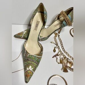 vtg Prada multicolored paisley print kitten heels!